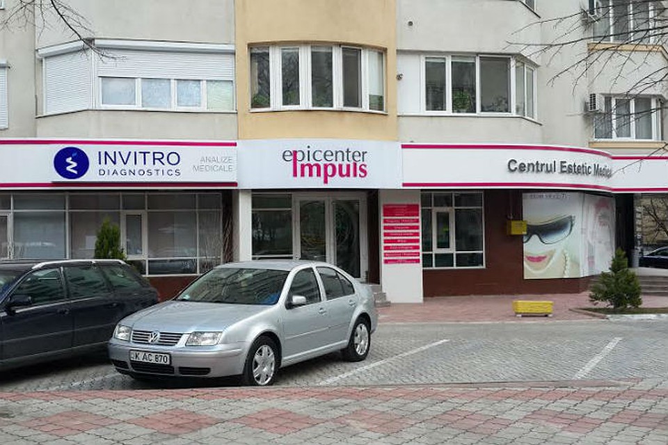 center-image